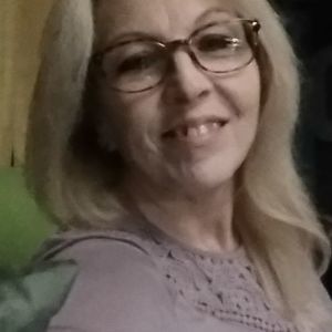 Meet your Posher, Pam